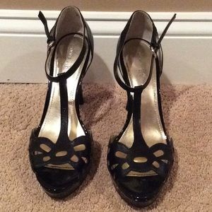 Anne Klein Sultry Open Toe Black High Heels Size 9